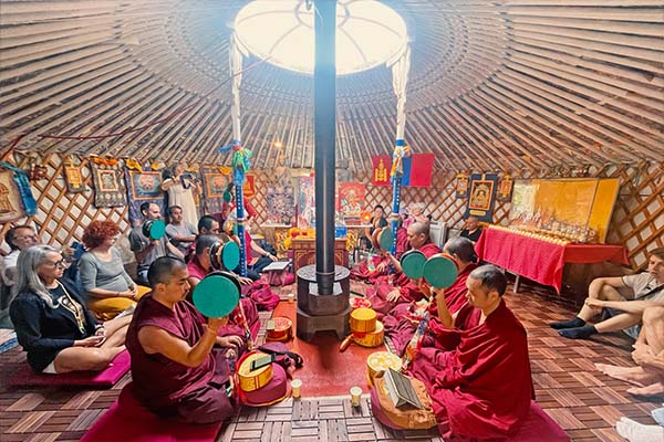 Yurta innauguration 10 Kunpen Lama Gangchen